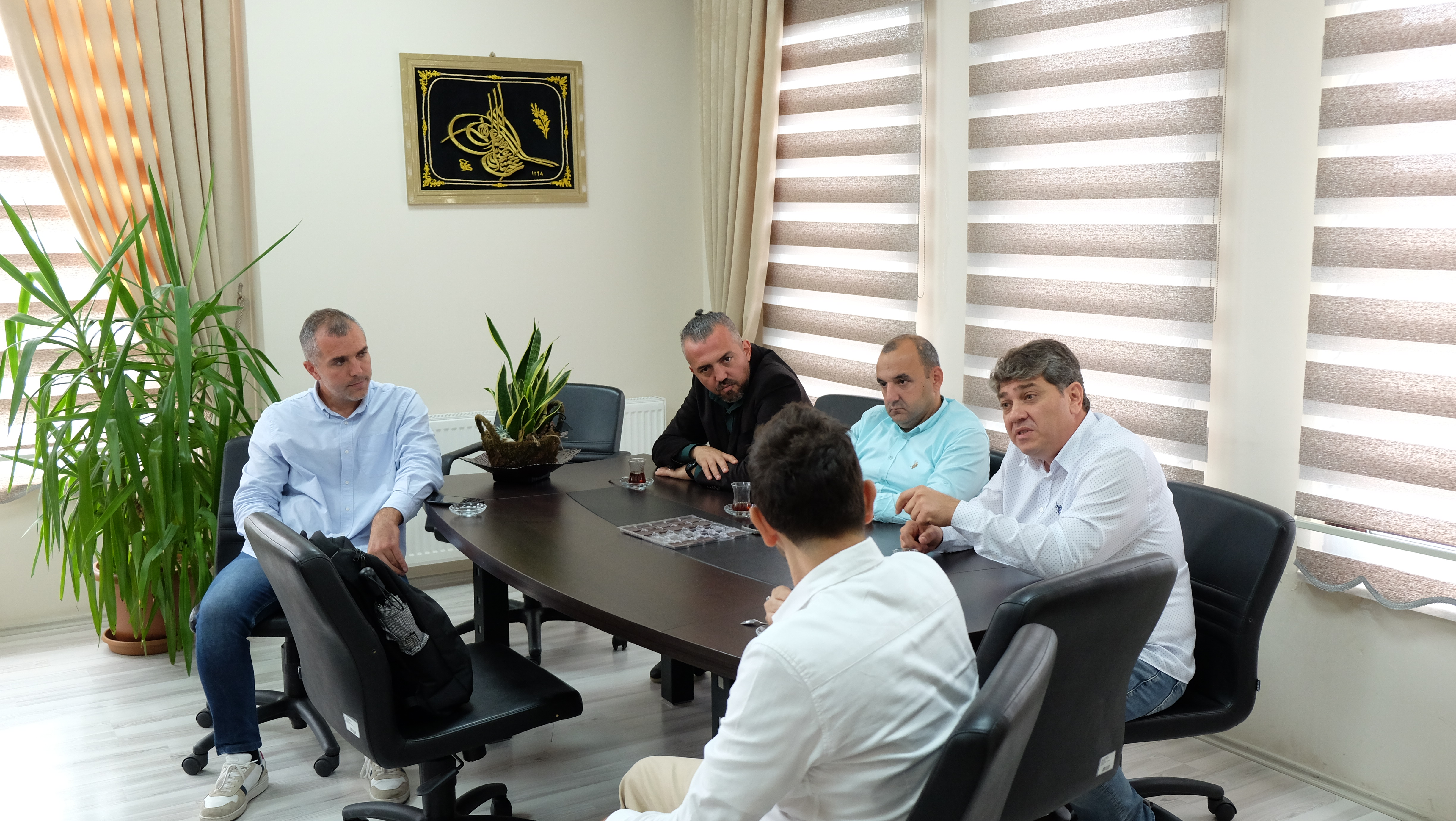 OYAÇ MYO’da MEDEK Öncesi Önemli Adım: Akran Değerlendirmesi Başarıyla Tamamlandı